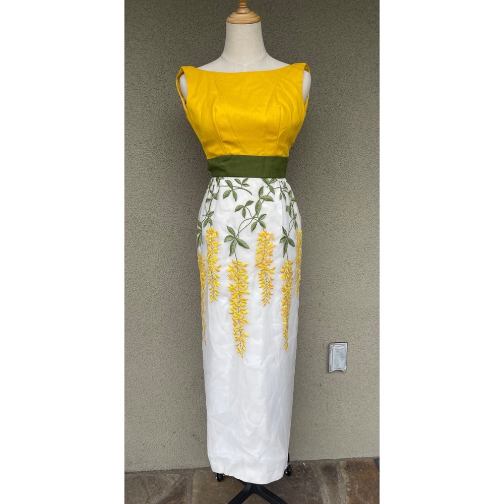 1950s vintage embroidered maxi dress - Picture 10 of 12